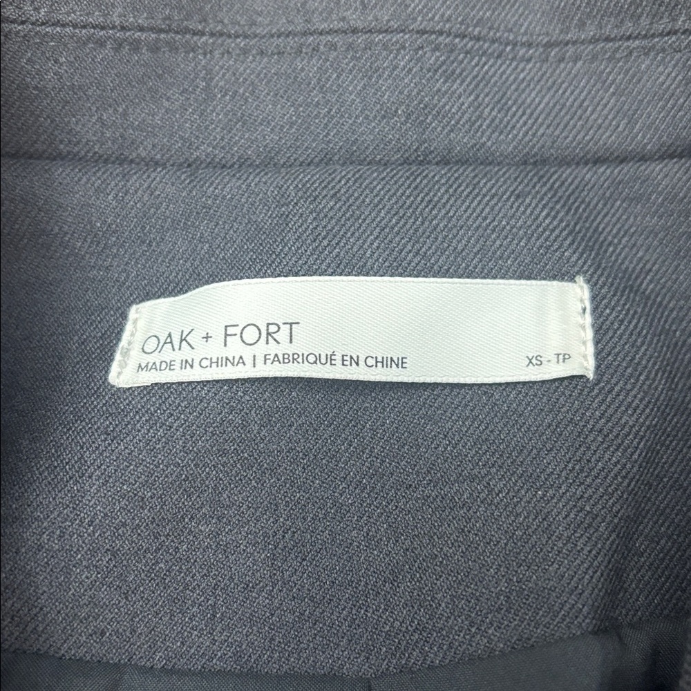 OAK + FORT Charcoal Cropped Blazer - Picture 2 of 9